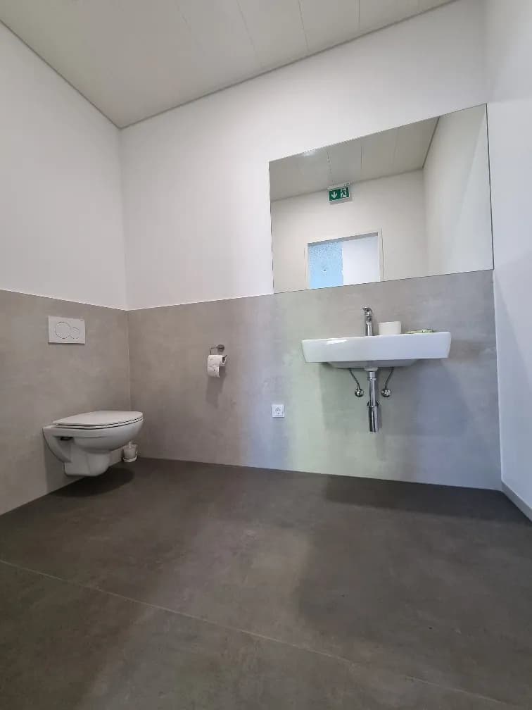 Gewerbeimmobilie mieten in Wels-Land – 351 m², € 13 – Bild 9 von 14