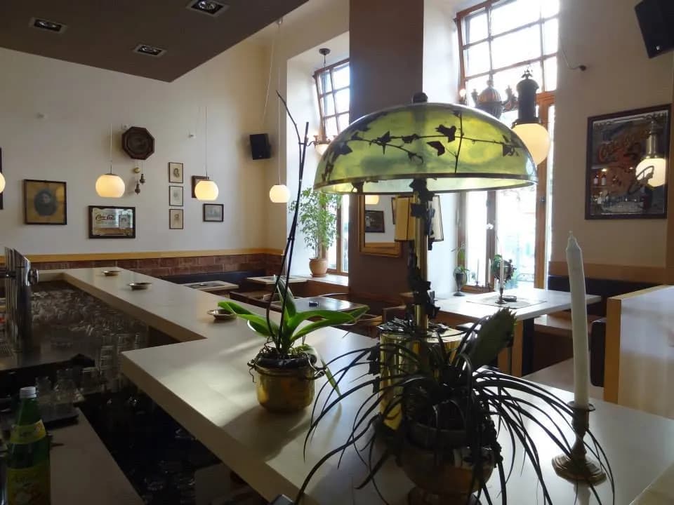 Gewerbeimmobilie mieten in Mödling – 157 m², € 2.875 – Bild 8 von 18