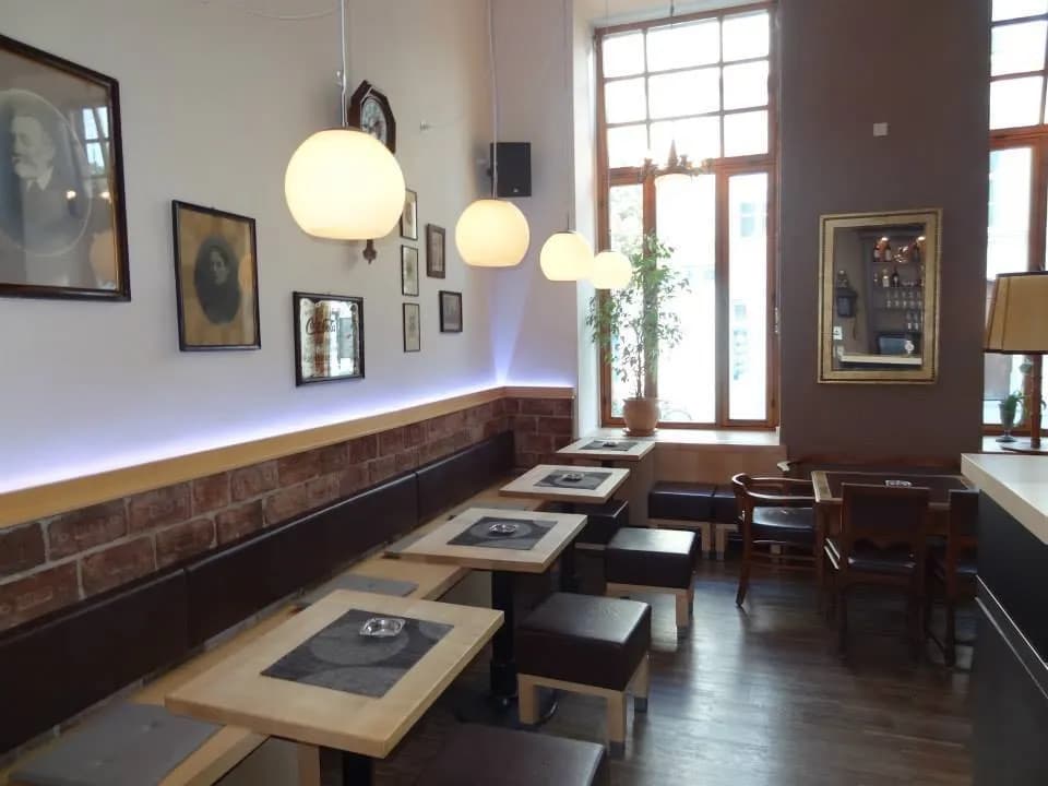 Gewerbeimmobilie mieten in Mödling – 157 m², € 2.875 – Bild 10 von 18