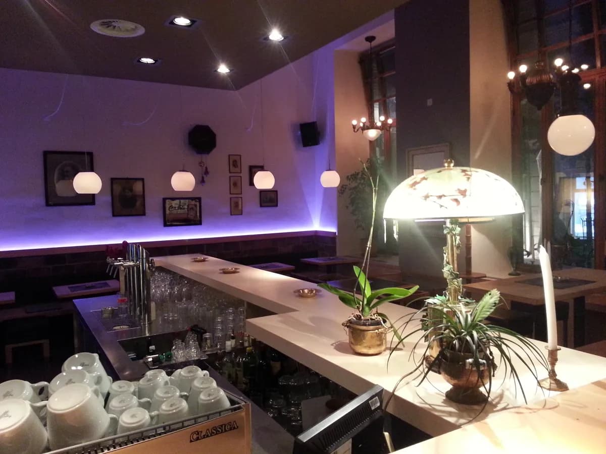 Gewerbeimmobilie mieten in Mödling – 157 m², € 2.875 – Bild 12 von 18