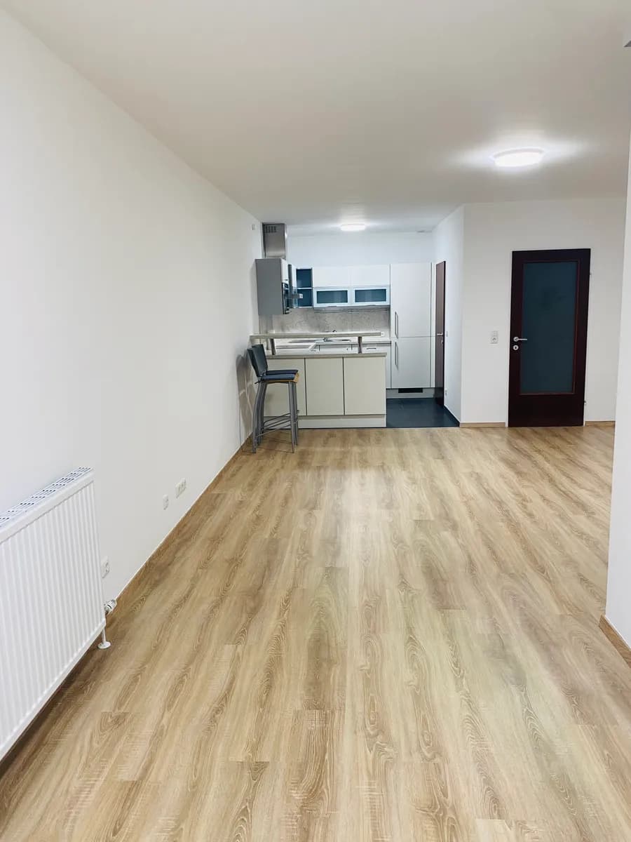 2-Zimmer-Wohnung mieten in Wels – 65 m², € 1.100 – Bild 3 von 10