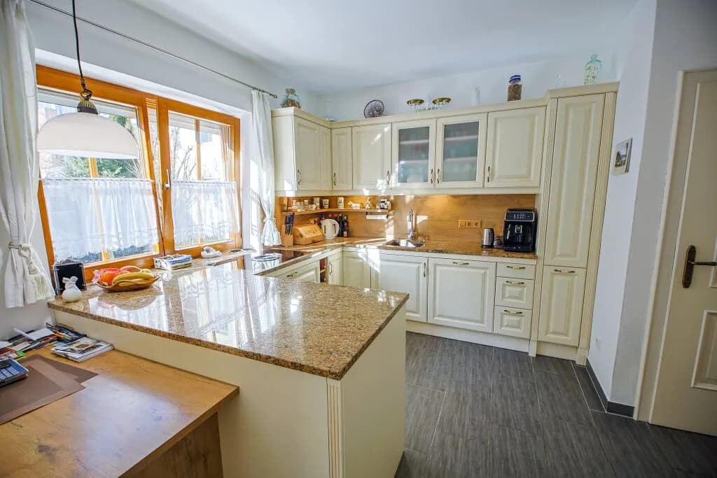 4-Zimmer-Haus kaufen in Gmunden – 148 m², € 519.000 – Bild 11 von 33