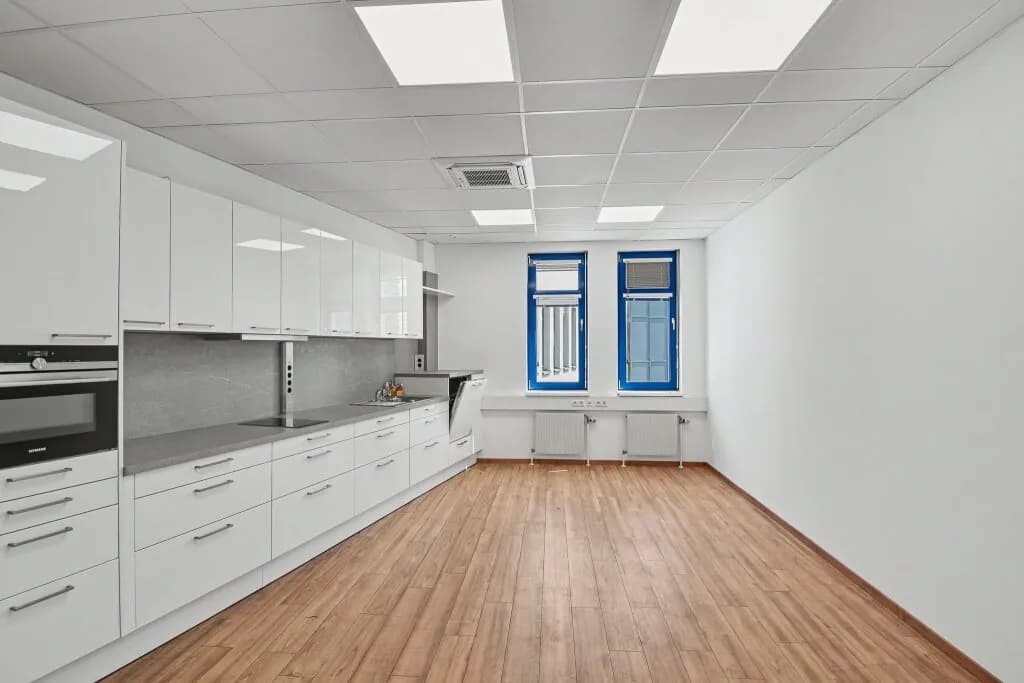 Gewerbeimmobilie mieten in Wien – 607 m², € 11 – Bild 9 von 13