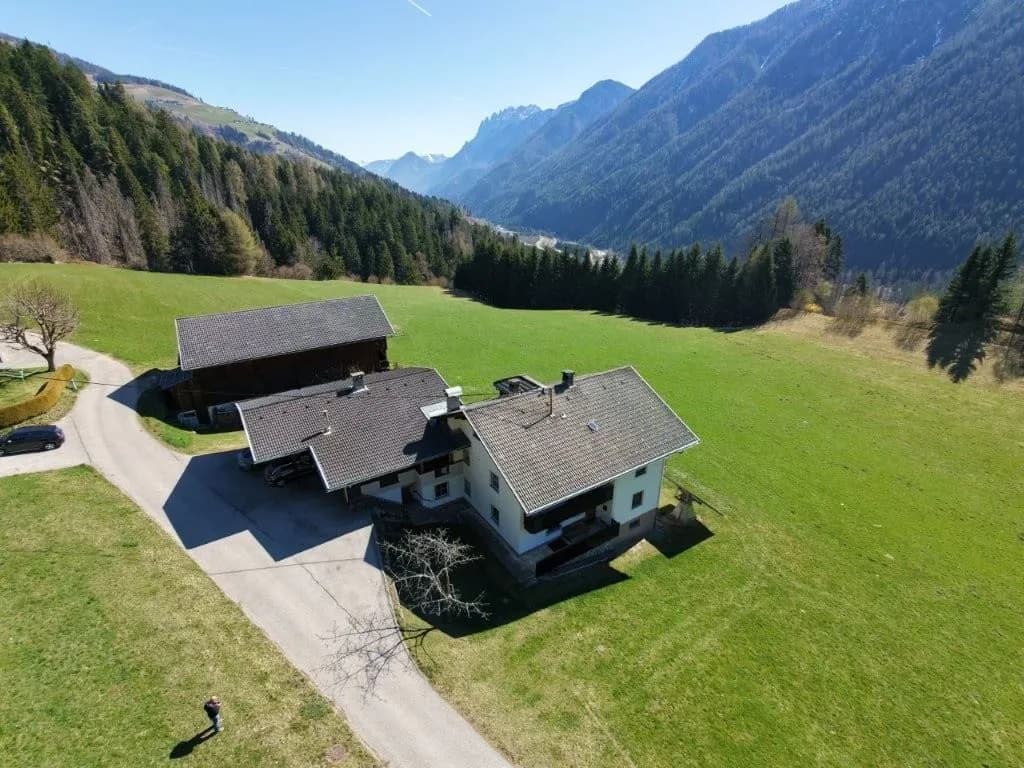 Grundstück kaufen in Lienz – 257 m², € 779.000