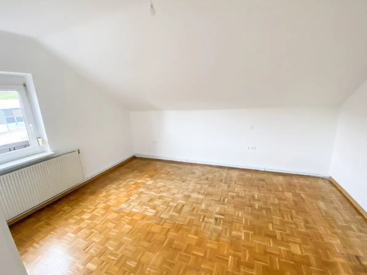 3-Zimmer-Wohnung mieten in Baden – 75 m², € 950 – Bild 6 von 12