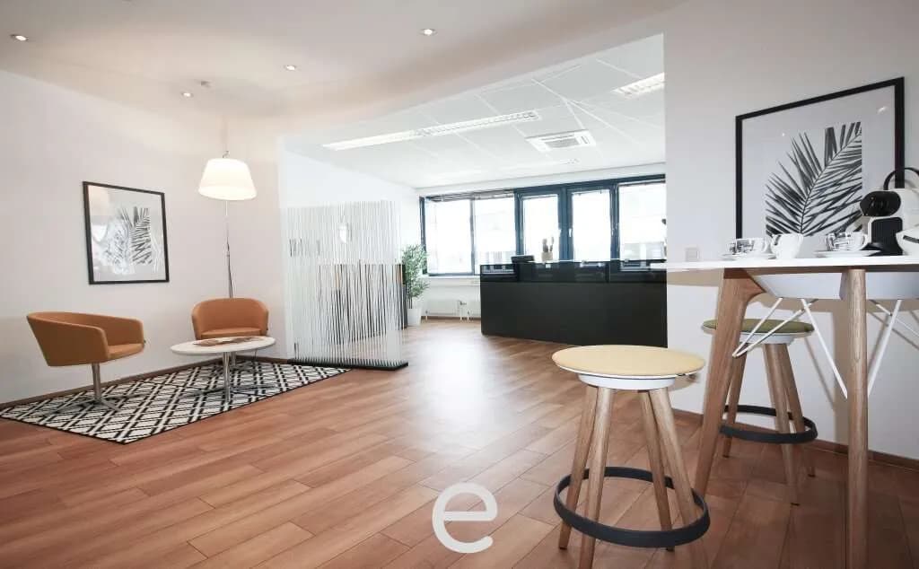 Gewerbeimmobilie mieten in Wien – 926 m², € 12.325