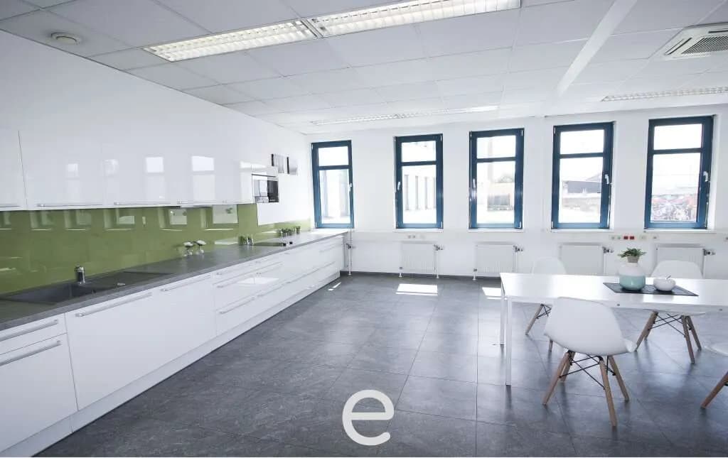 Gewerbeimmobilie mieten in Wien – 926 m², € 12.325 – Bild 25 von 29