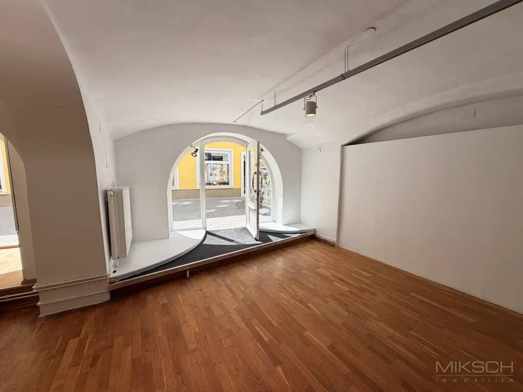 Gewerbeimmobilie mieten in Sankt Pölten – 100 m², € 1.646