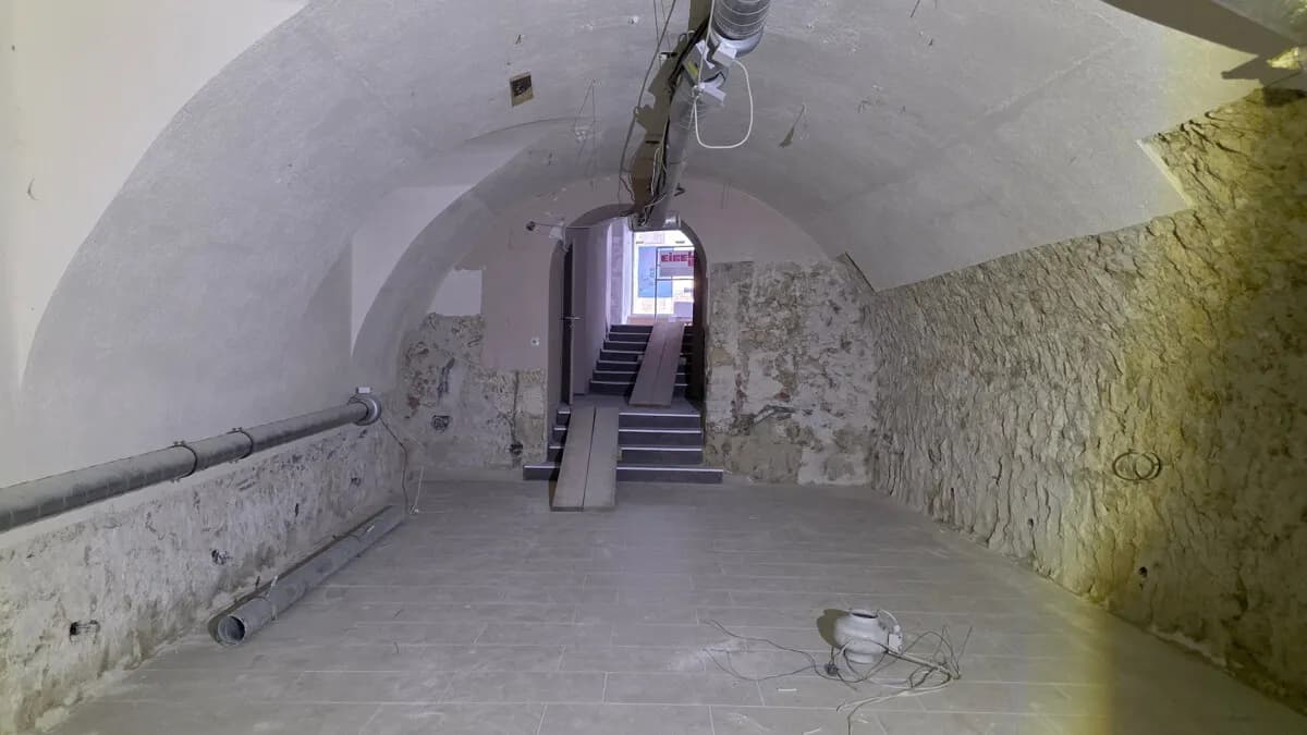 Gewerbeimmobilie mieten in Eisenstadt – 98 m², € 1.498 – Bild 9 von 10