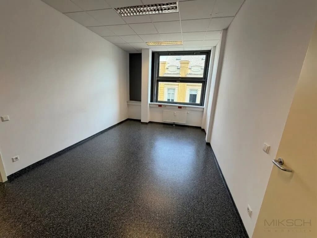 Gewerbeimmobilie mieten in Sankt Pölten – 267 m², € 2.588 – Bild 2 von 10