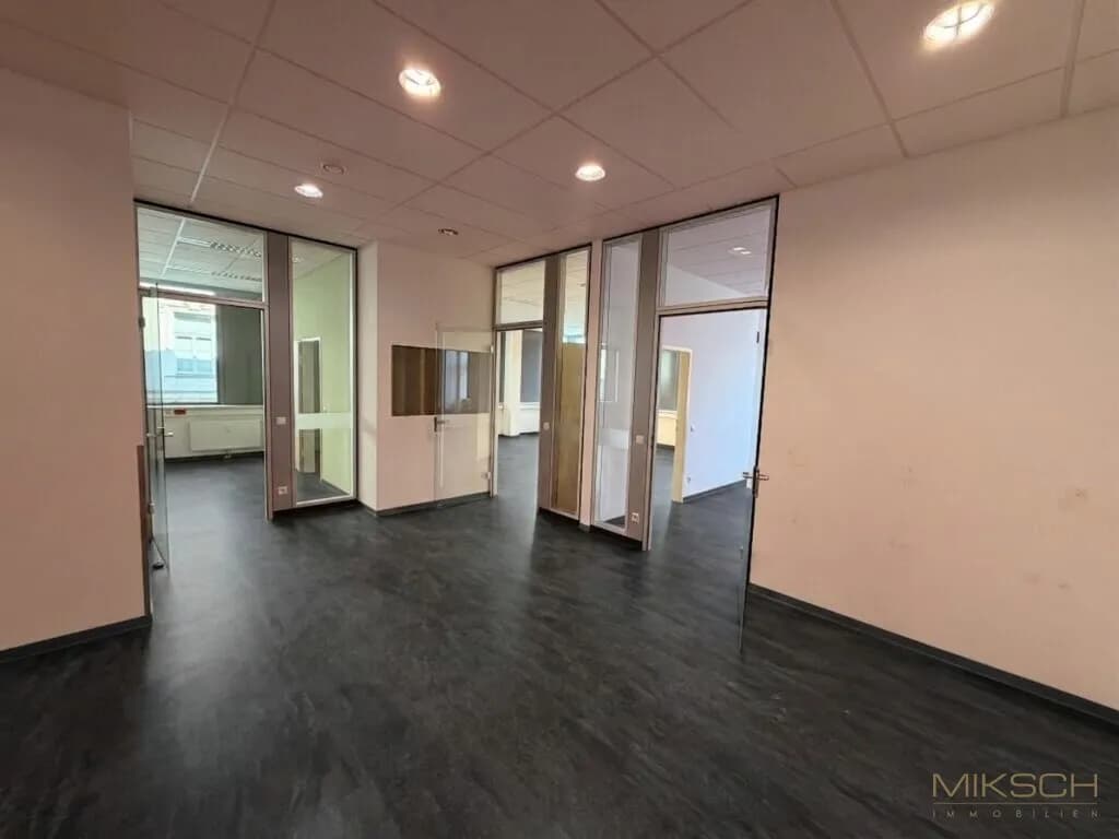 Gewerbeimmobilie mieten in Sankt Pölten – 267 m², € 2.588 – Bild 6 von 10