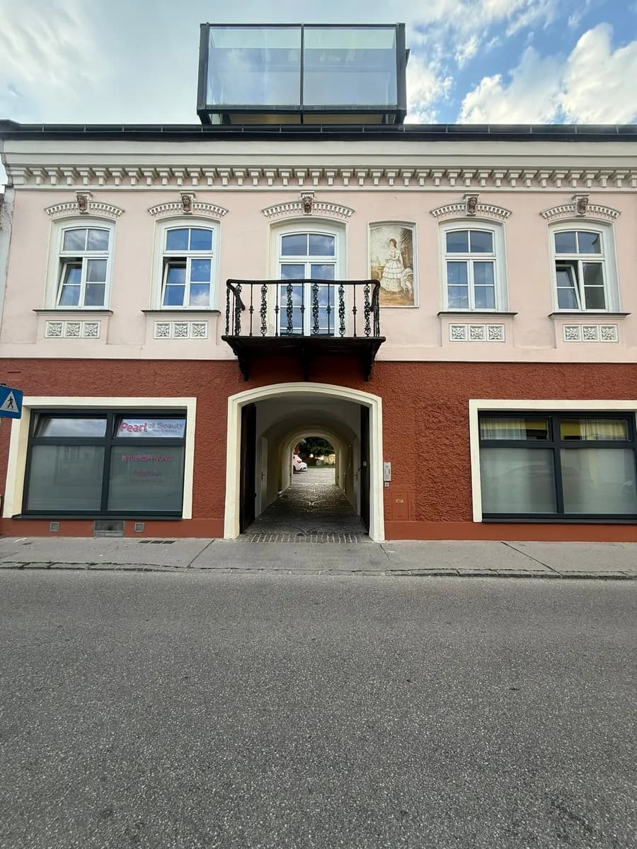 10-Zimmer-Gewerbeimmobilie kaufen in Sankt Pölten Land – 350 m², € 895.000 – Bild 3 von 85