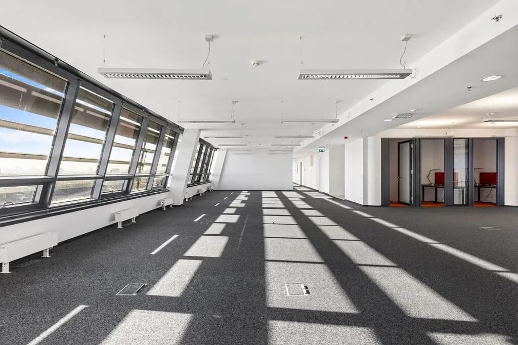 Gewerbeimmobilie mieten in Wien – 253 m², € 17 – Bild 2 von 14