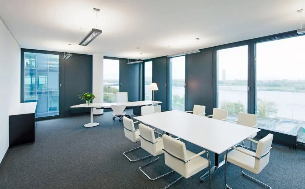Gewerbeimmobilie mieten in Wien – 253 m², € 17 – Bild 5 von 14