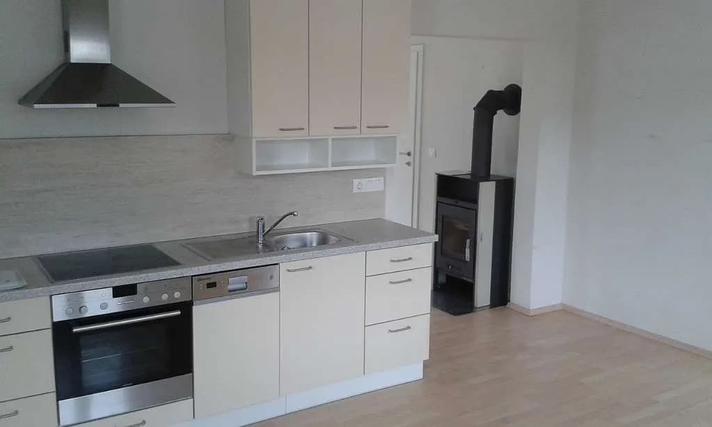 3-Zimmer-Wohnung mieten in Bruck-Mürzzuschlag – 68 m², € 450 – Bild 2 von 11