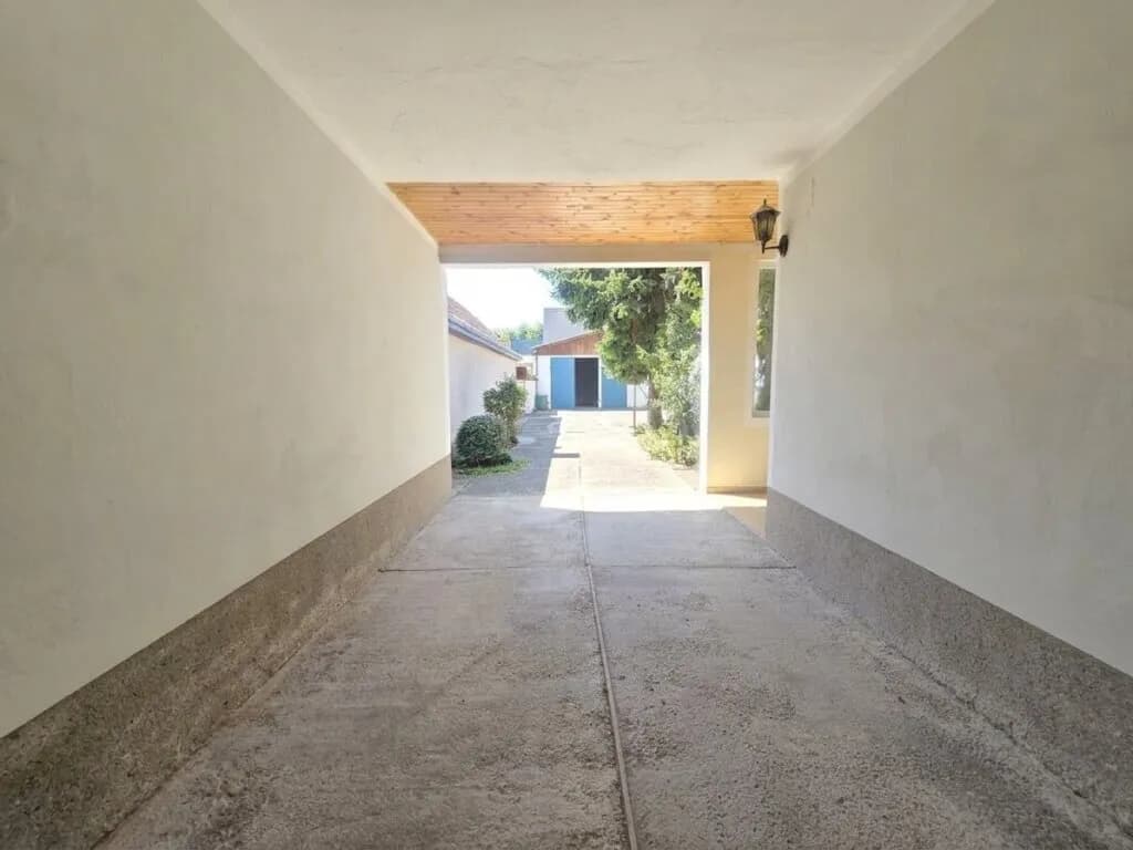 4-Zimmer-Immobilie kaufen in Hollabrunn – 105 m², € 175.000 – Bild 4 von 77