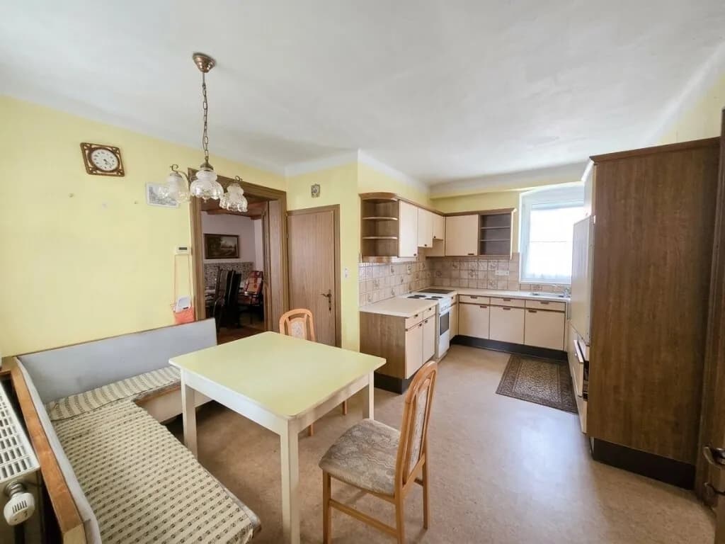 4-Zimmer-Immobilie kaufen in Hollabrunn – 105 m², € 175.000 – Bild 7 von 77