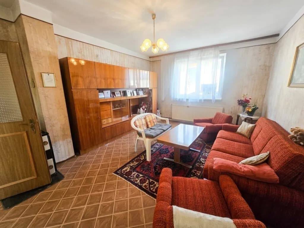 4-Zimmer-Immobilie kaufen in Hollabrunn – 105 m², € 175.000 – Bild 12 von 77