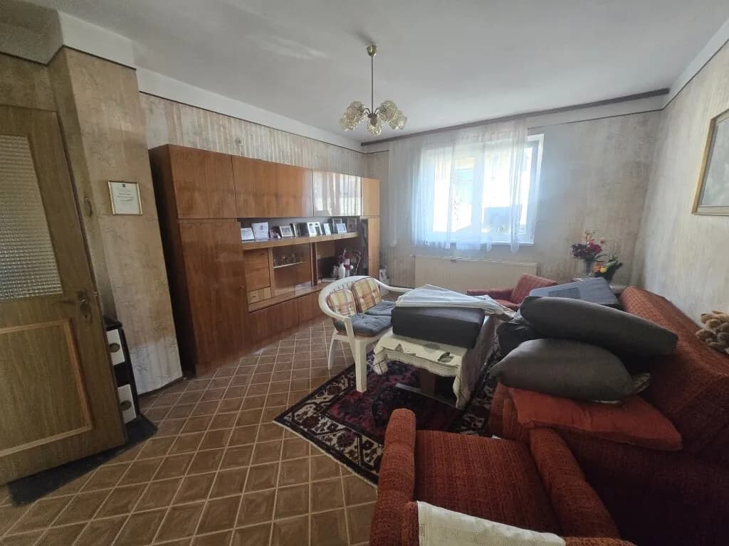 4-Zimmer-Immobilie kaufen in Hollabrunn – 105 m², € 175.000 – Bild 33 von 77