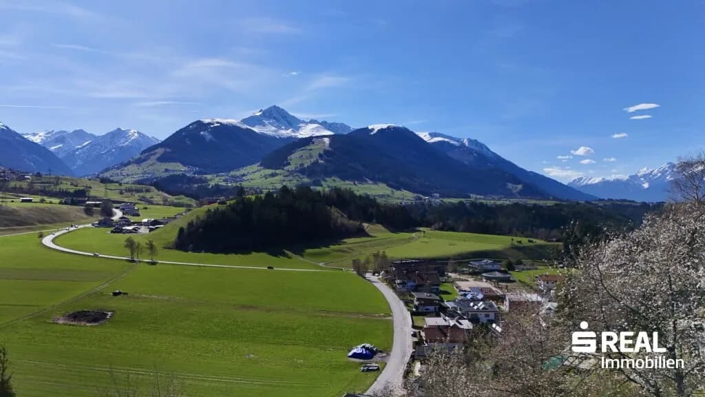 Haus kaufen in Innsbruck-Land – 1 272 m², € 495.000 – Bild 3 von 7