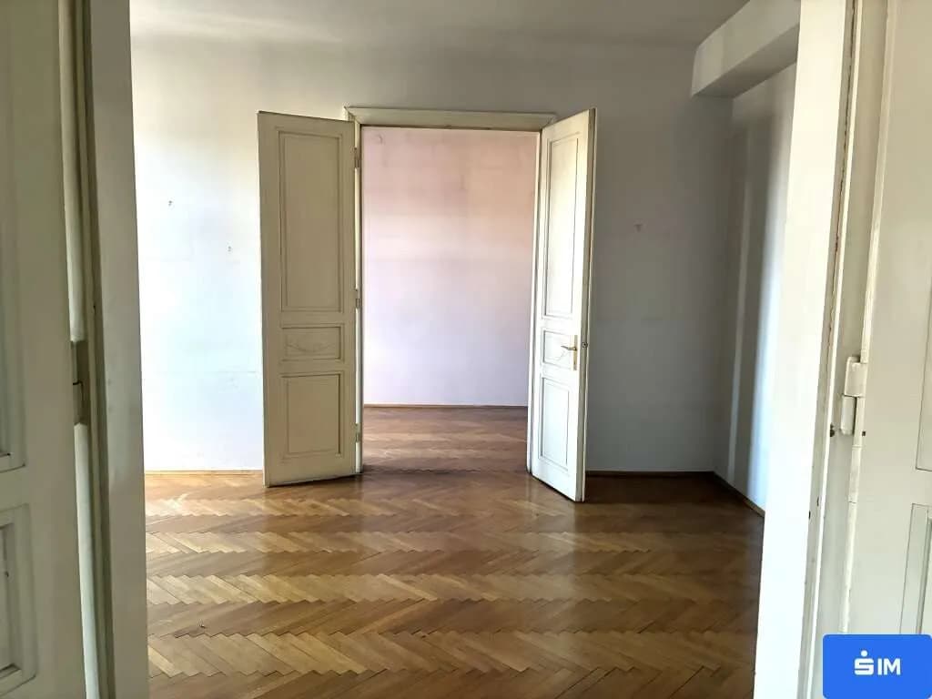 6-Zimmer-Wohnung kaufen in Graz – 162 m², € 395.000