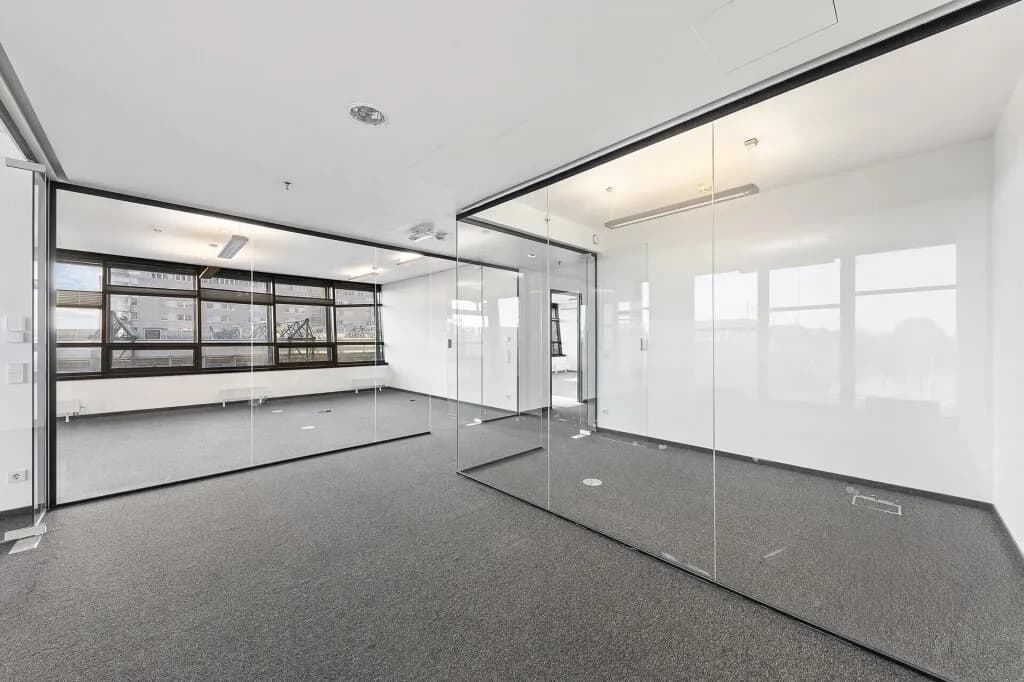 Gewerbeimmobilie mieten in Wien – 210 m², € 15 – Bild 3 von 14