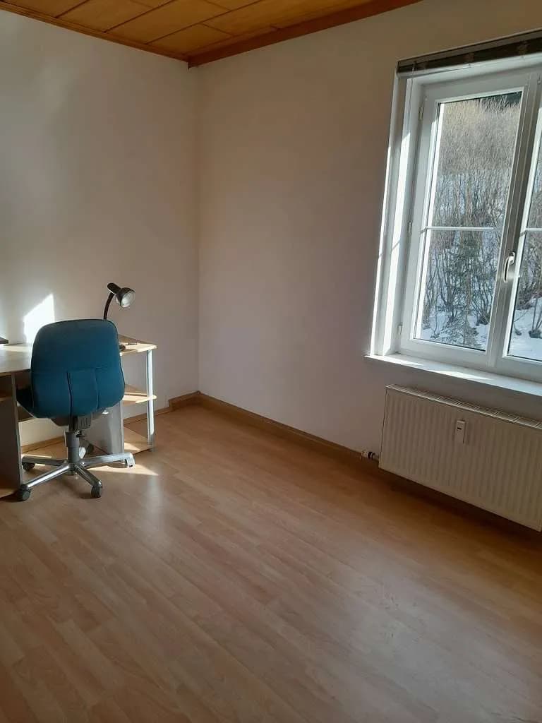 2-Zimmer-Wohnung mieten in Bruck-Mürzzuschlag – 43,83 m², € 349 – Bild 3 von 6