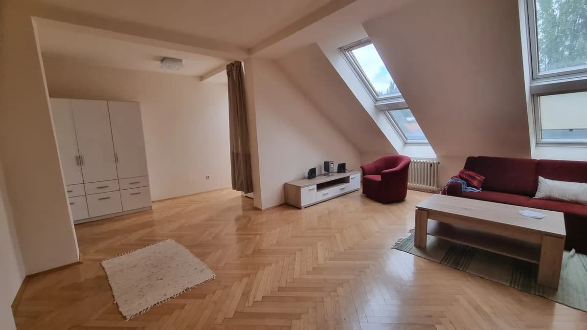 2-Zimmer-Wohnung mieten in Graz – 70,6 m², € 777 – Bild 2 von 7