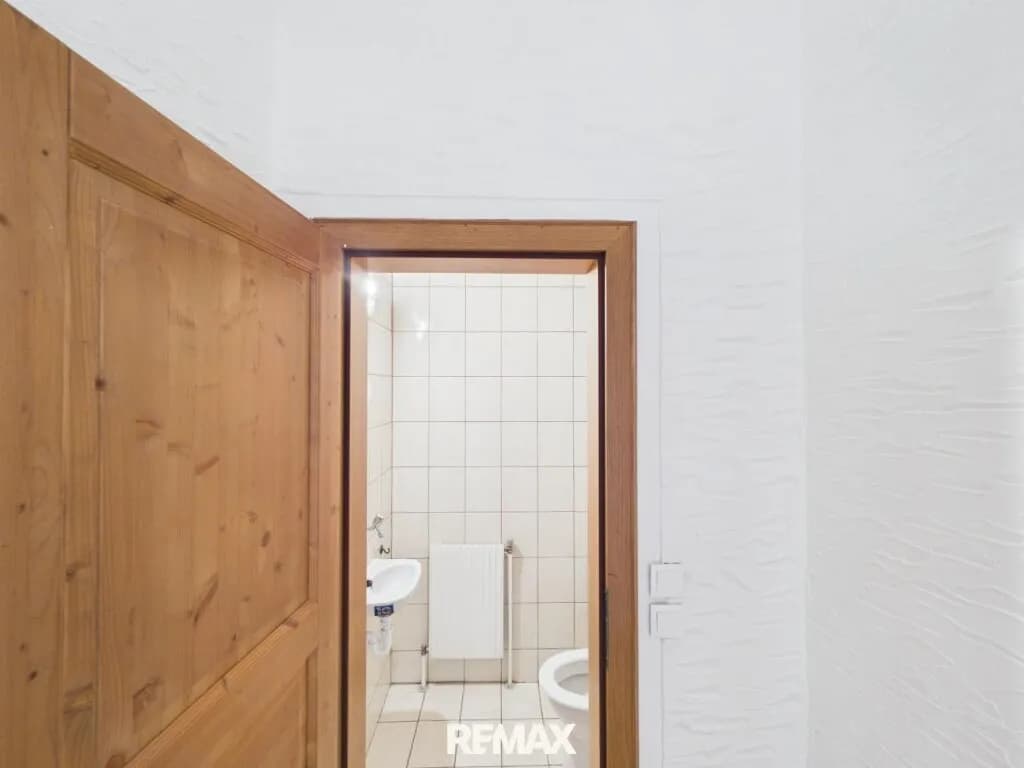 4-Zimmer-Wohnung mieten in Neusiedl am See – 151 m², € 1.495 – Bild 8 von 14