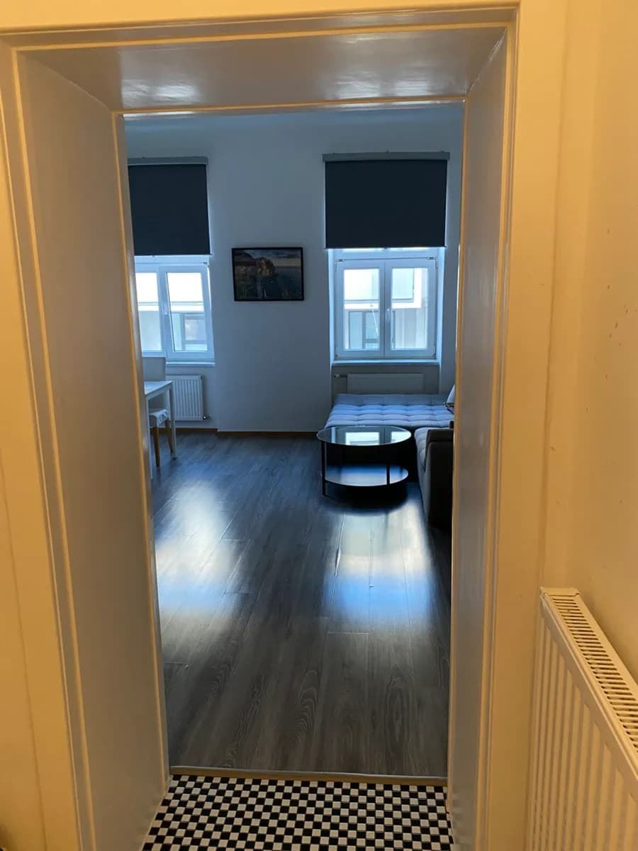 1-Zimmer-Wohnung mieten in Wien – 32 m², € 382