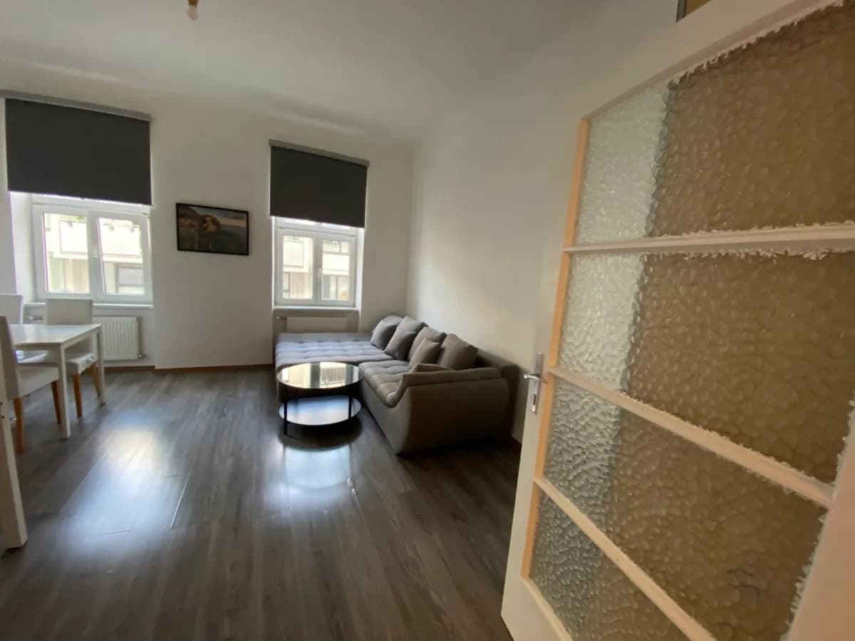 1-Zimmer-Wohnung mieten in Wien – 32 m², € 382 – Bild 3 von 16