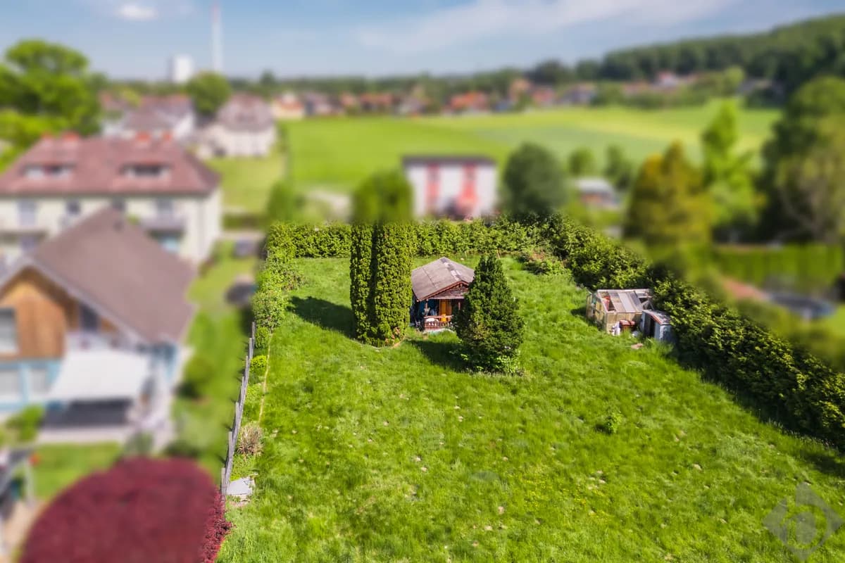Grundstück kaufen in Braunau am Inn – 1 264 m², € 225.000