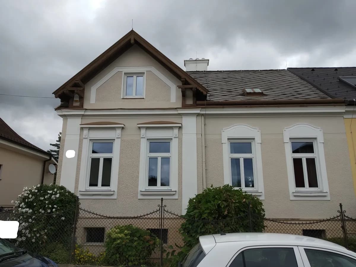 5-Zimmer-Haus mieten in Mistelbach – 180 m², € 1.590