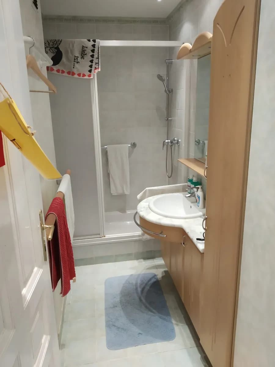 5-Zimmer-Haus mieten in Mistelbach – 180 m², € 1.590 – Bild 7 von 13