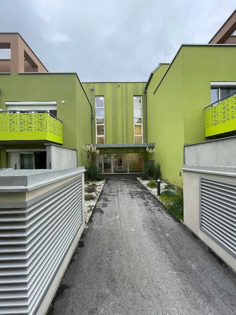 2-Zimmer-Wohnung mieten in Baden – 56,48 m², € 685 – Bild 2 von 3