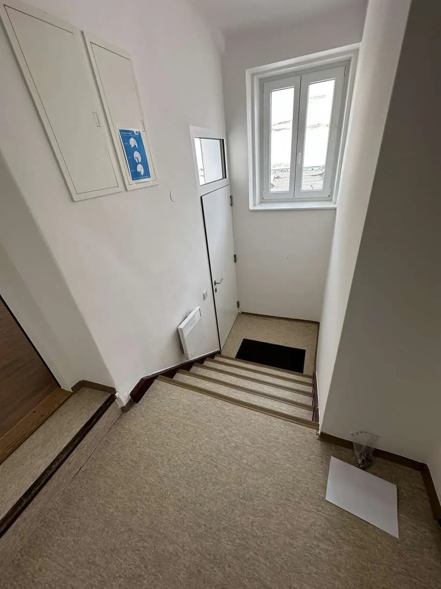 3-Zimmer-Gewerbeimmobilie mieten in Eisenstadt – 85 m², € 893 – Bild 3 von 9