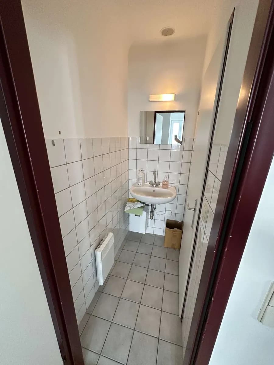 3-Zimmer-Gewerbeimmobilie mieten in Eisenstadt – 85 m², € 893 – Bild 9 von 9