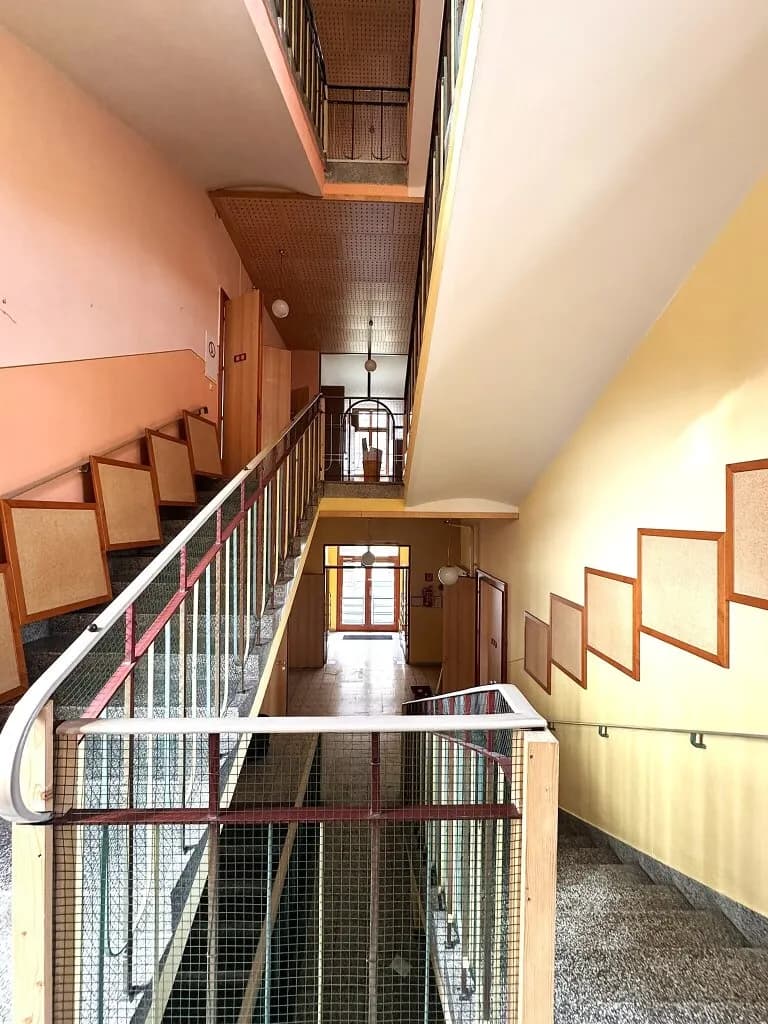 Gewerbeimmobilie mieten in Bruck-Mürzzuschlag – 2 114 m², € 3.180 – Bild 17 von 55