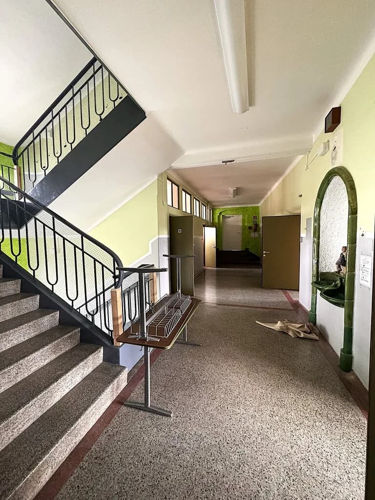 Gewerbeimmobilie mieten in Bruck-Mürzzuschlag – 2 114 m², € 3.180 – Bild 27 von 55