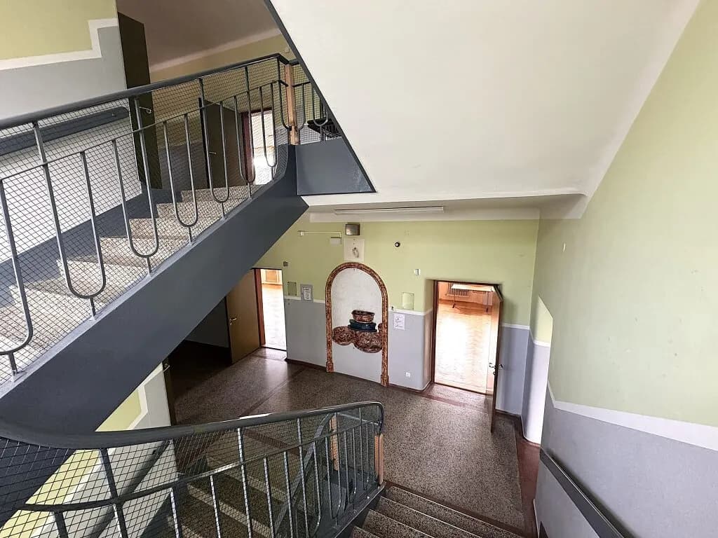 Gewerbeimmobilie mieten in Bruck-Mürzzuschlag – 2 114 m², € 3.180 – Bild 32 von 55