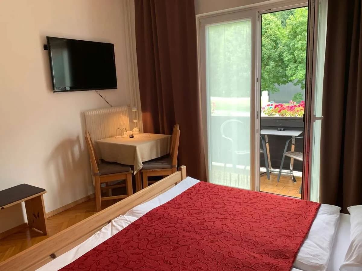 11-Zimmer-Haus kaufen in Amstetten – 1 014 m², € 550.000 – Bild 13 von 24