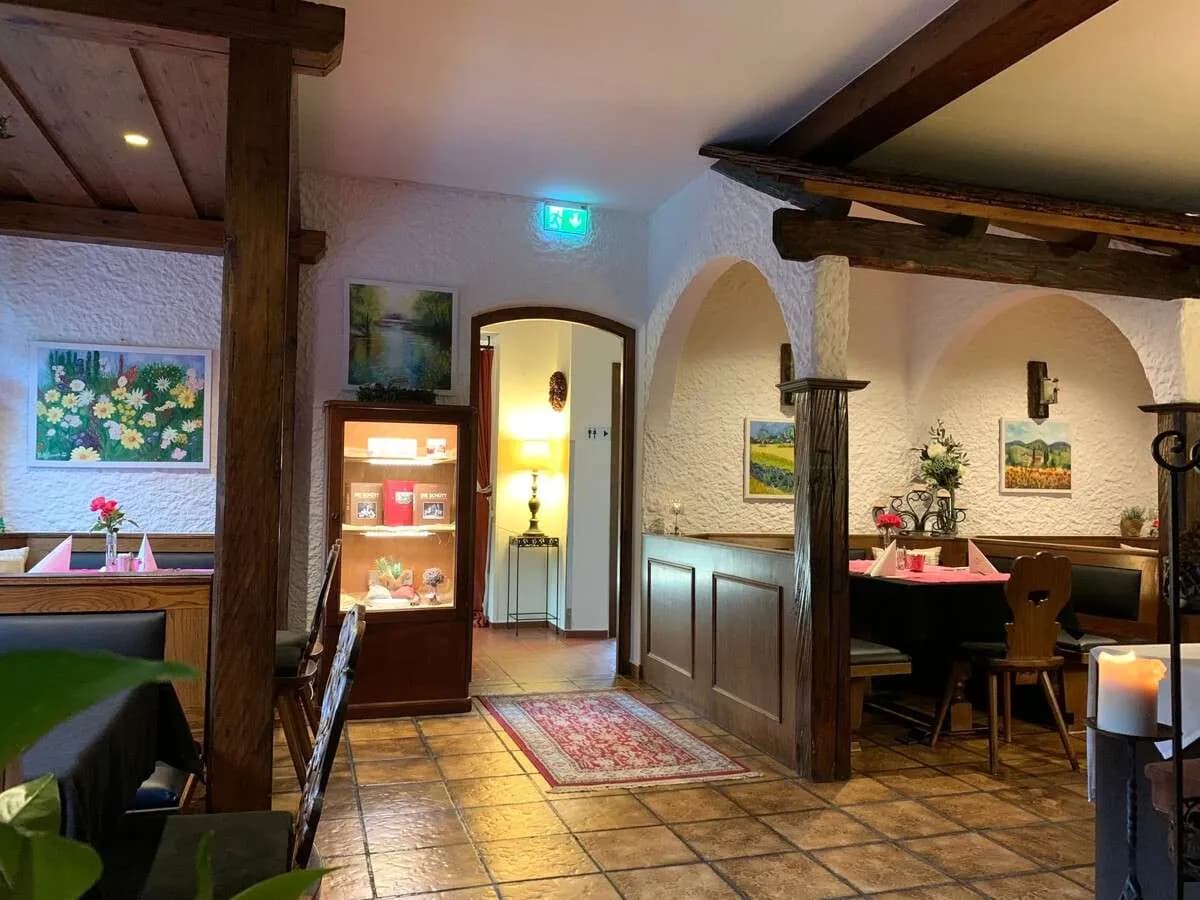 11-Zimmer-Haus kaufen in Amstetten – 1 014 m², € 550.000 – Bild 19 von 24