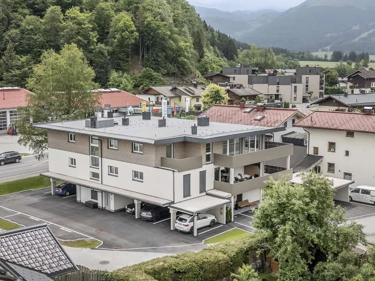 4-Zimmer-Wohnung mieten in Kitzbühel – 137,81 m², € 2.690 – Bild 3 von 9