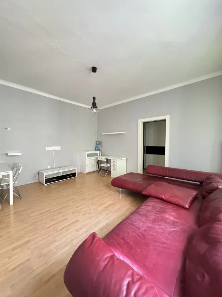 2-Zimmer-Wohnung kaufen in Wien – 49 m², € 169.000 – Bild 2 von 19