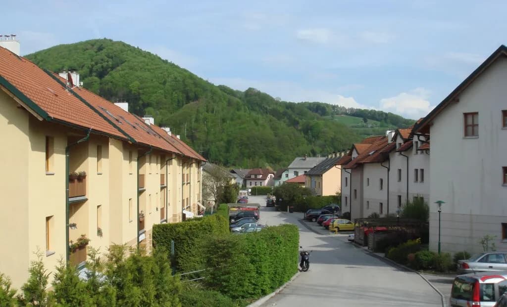 2-Zimmer-Wohnung mieten in Lilienfeld – 50,73 m², € 384