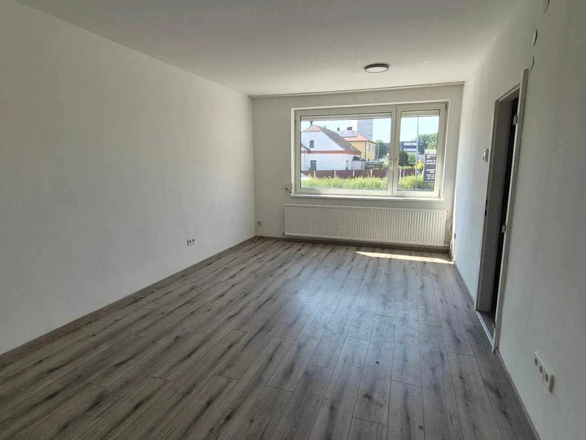 3-Zimmer-Wohnung kaufen in Sankt Pölten – 74 m², € 129.000 – Bild 2 von 7