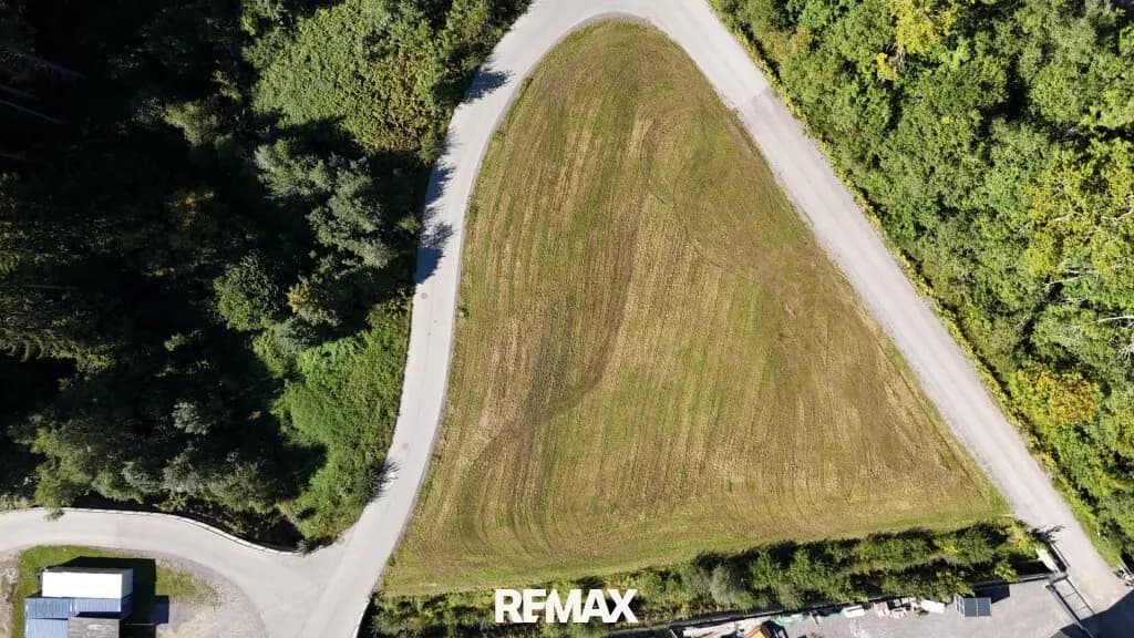 Immobilie kaufen in Reutte – 1 514 m², € 325.000 – Bild 7 von 8