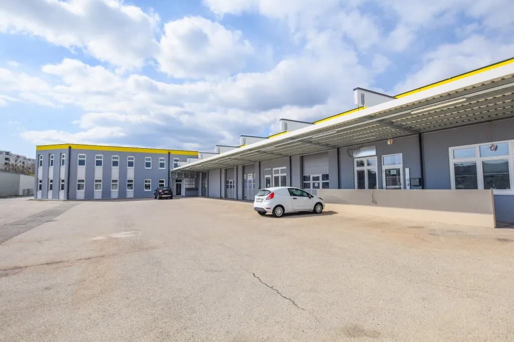 Gewerbeimmobilie mieten in Wien – 352 m², € 5.185 – Bild 2 von 14