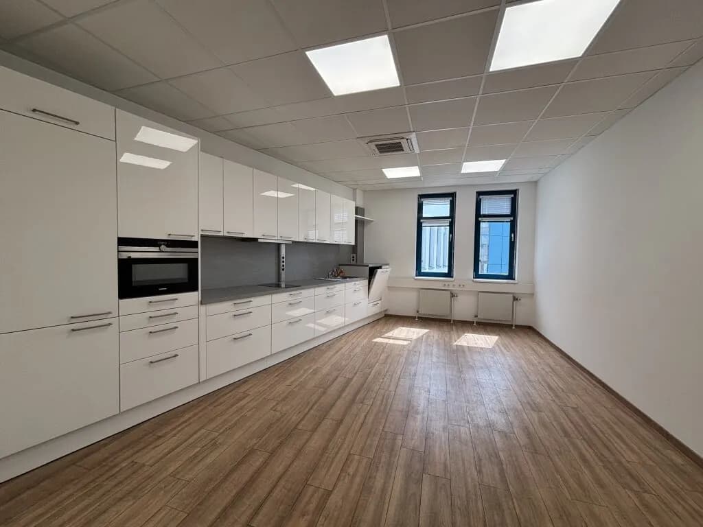 Gewerbeimmobilie mieten in Wien – 377 m², € 5.429 – Bild 6 von 18