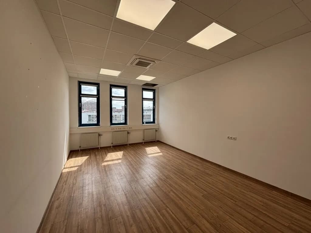 Gewerbeimmobilie mieten in Wien – 377 m², € 5.429 – Bild 7 von 18